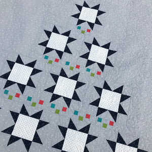 Very Merry in Navy Quilt