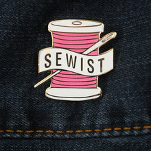Load image into Gallery viewer, Sewist Enamel Pin - Pink
